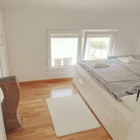 Дом отдыха House For Rent Paola
