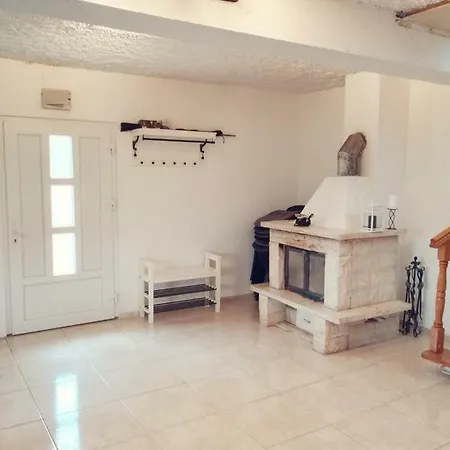 House For Rent Paola * Ражанац